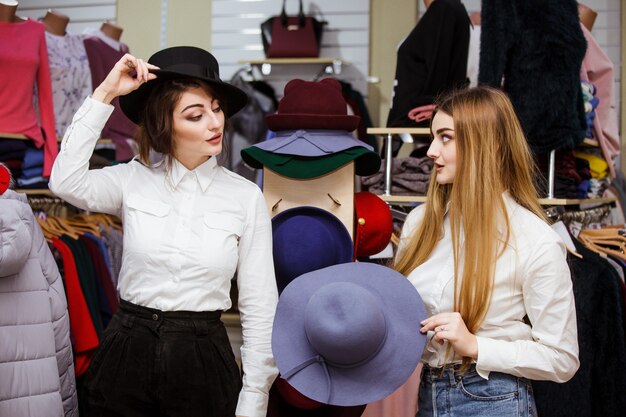 How to Choose the Best Fashion Accessories for Every Occasion