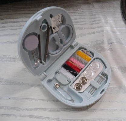 🧵 Portable Mini Sewing Machine